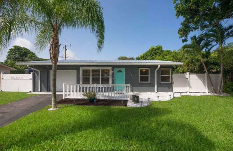 2 bedroom Single Family Residence at 1521 NE 32nd Court, Cresthaven No 8, Pompano Beach — photo 1