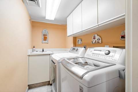 2450 Presidential Way #1606, West Palm Beach FL - photo 23 of 47