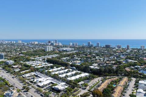 6231 Bay Club Drive #4, Fort Lauderdale FL - photo 18 of 20