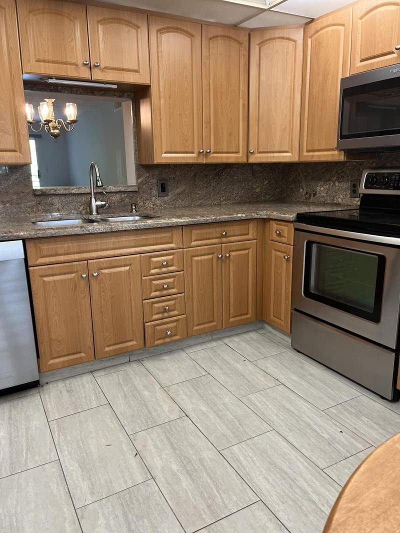 2 bedroom Condominium at 4701 Martinique Drive #L2, Martinique Village II Wynmoor, Coconut Creek — photo 4
