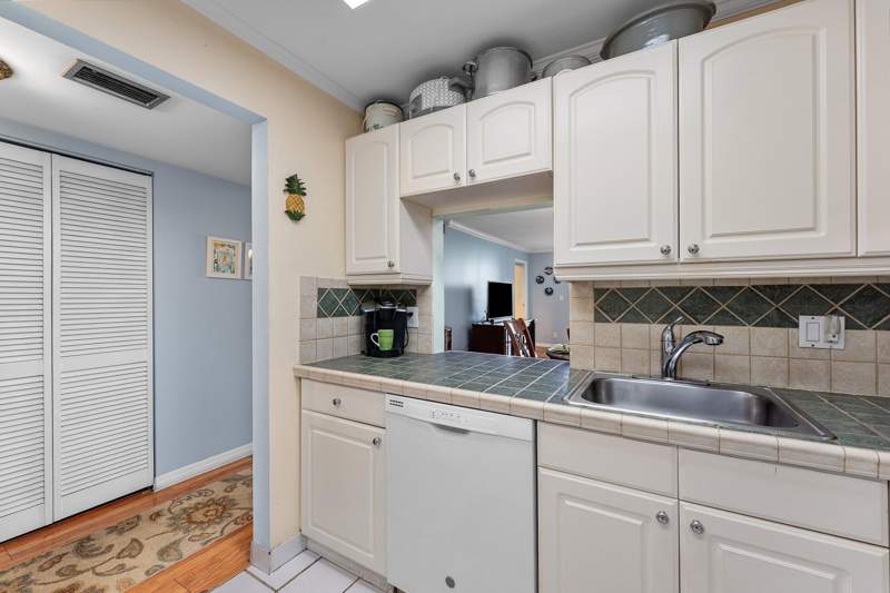 2 bedroom Condominium at 299 NW 52nd Terrace #Ph-U, Boca Teeca 7 Condo, Boca Raton — photo 5