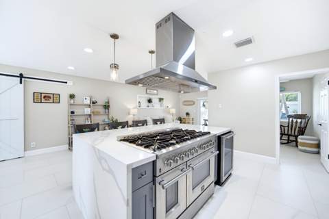 2360 SE 13TH Court, Pompano Beach FL - photo 13 of 96