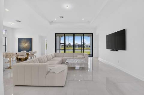 11348 Cherry Canyon Court, Boynton Beach FL - photo 10 of 76