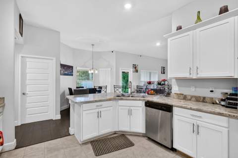 3958 SW Brunswick Street, Port St. Lucie FL - photo 18 of 53