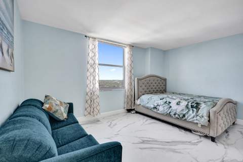 1010 S Ocean Boulevard #1609, Pompano Beach FL - photo 16 of 36