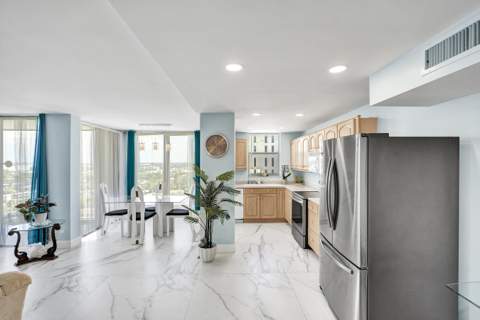 1010 S Ocean Boulevard #1609, Pompano Beach FL - photo 6 of 36