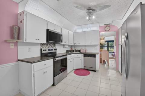 10524 Lady Palm Lane #B, Boca Raton FL - photo 15 of 54