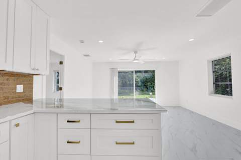 10084 Meridian Way #4, Palm Beach Gardens FL - photo 8 of 34