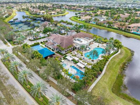 8986 Little Falls Way, Delray Beach FL - photo 10 of 101
