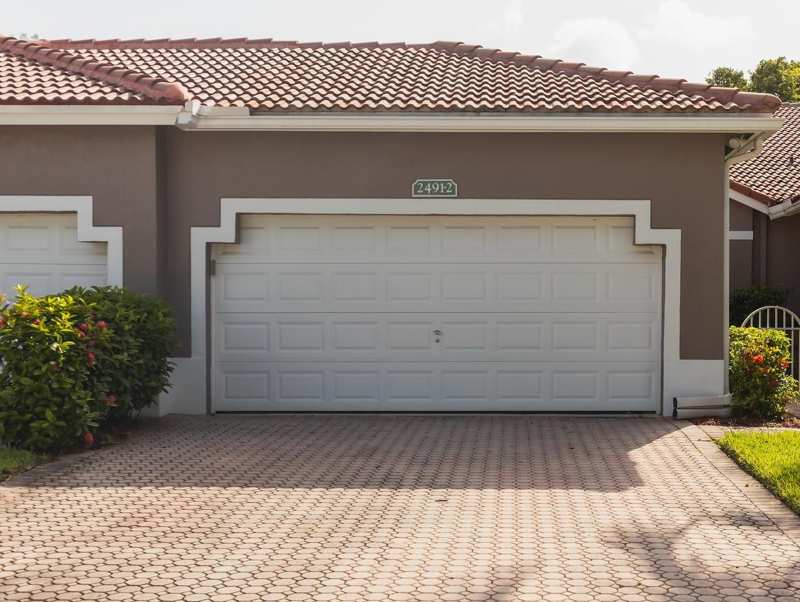 2 bedroom Townhouse at 2491 Aragon Boulevard #2, Aragon Sec One, Sunrise — photo 1