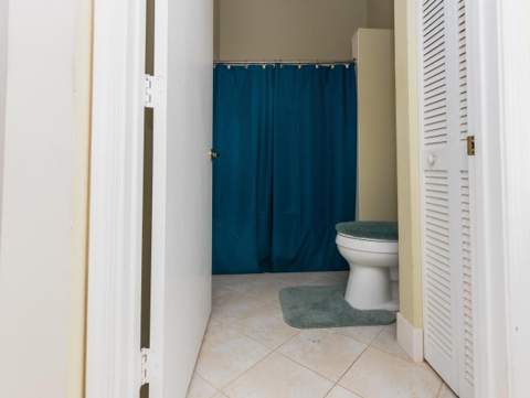 2491 Aragon Boulevard #2, Sunrise FL - photo 21 of 29