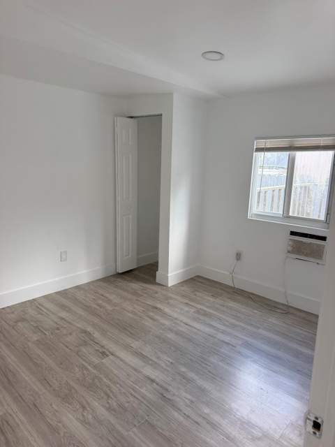 650 NW 214th Avenue, Pembroke Pines FL - photo 10 of 13