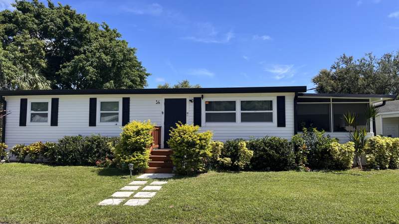 3 bedroom Manufactured Home at 2555 PGA Boulevard #34, The Meadows, Palm Beach Gardens — photo 2