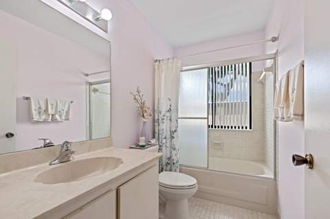 9 Danby Place, Boynton Beach FL - photo 10 of 17