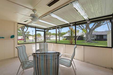9 Danby Place, Boynton Beach FL - photo 12 of 17