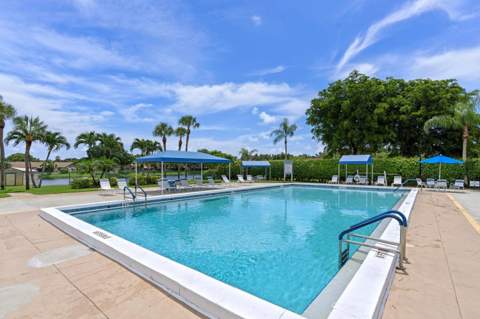 9 Danby Place, Boynton Beach FL - photo 15 of 17