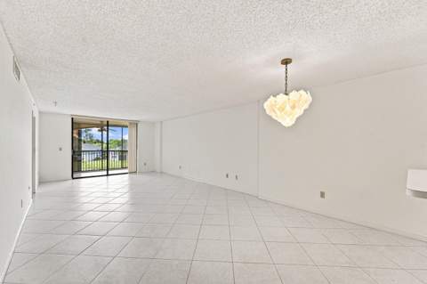 15355 Lakes Of Delray Boulevard #314, Delray Beach FL - photo 9 of 35