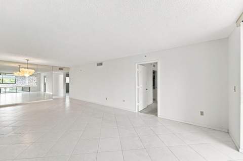 15355 Lakes Of Delray Boulevard #314, Delray Beach FL - photo 10 of 35