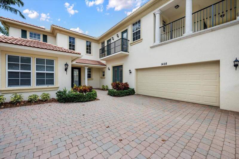 4 bedroom Single Family Residence at 1428 Barlow Court, Evergrene, Palm Beach Gardens — photo 5