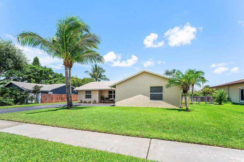 3 bedroom Single Family Residence at 9393 Gettysburg Road, AMERICAN HOMES AT BOCA RATON 8, Boca Raton — photo 3