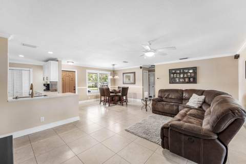 9393 Gettysburg Road, Boca Raton FL - photo 14 of 42