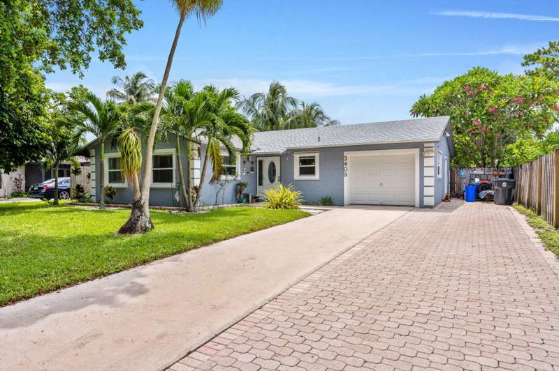 3 bedroom Single Family Residence at 3409 Wry, Chickasaw Manor, Lake Worth — photo 1