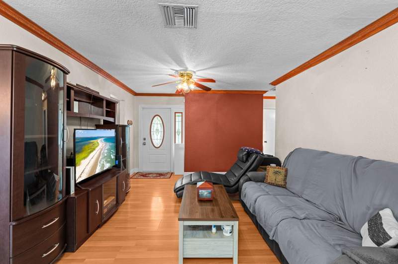 3 bedroom Single Family Residence at 3409 Wry, Chickasaw Manor, Lake Worth — photo 5
