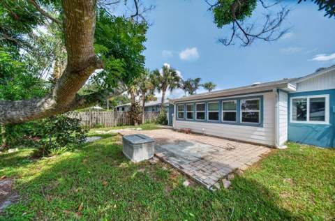 2288 NE Patrician Street, Jensen Beach FL - photo 10 of 37