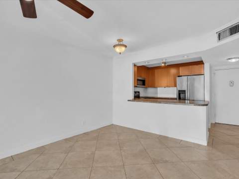 3002 NE 5th Terrace #105-B, Wilton Manors FL - photo 6 of 39