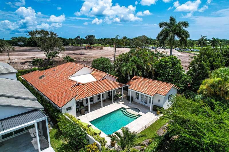 3 bedroom Single Family Residence at 13620 Verde Drive, Frenchmans Creek Par G-4, Palm Beach Gardens — photo 2