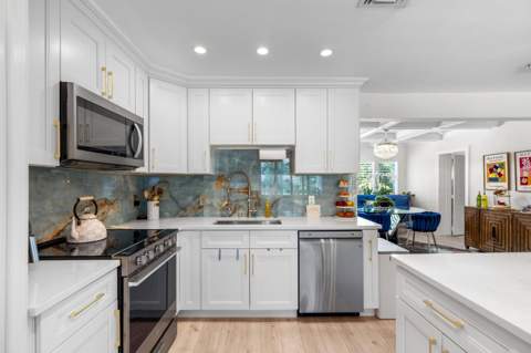 874 NW 2nd Avenue, Boca Raton FL - photo 7 of 47