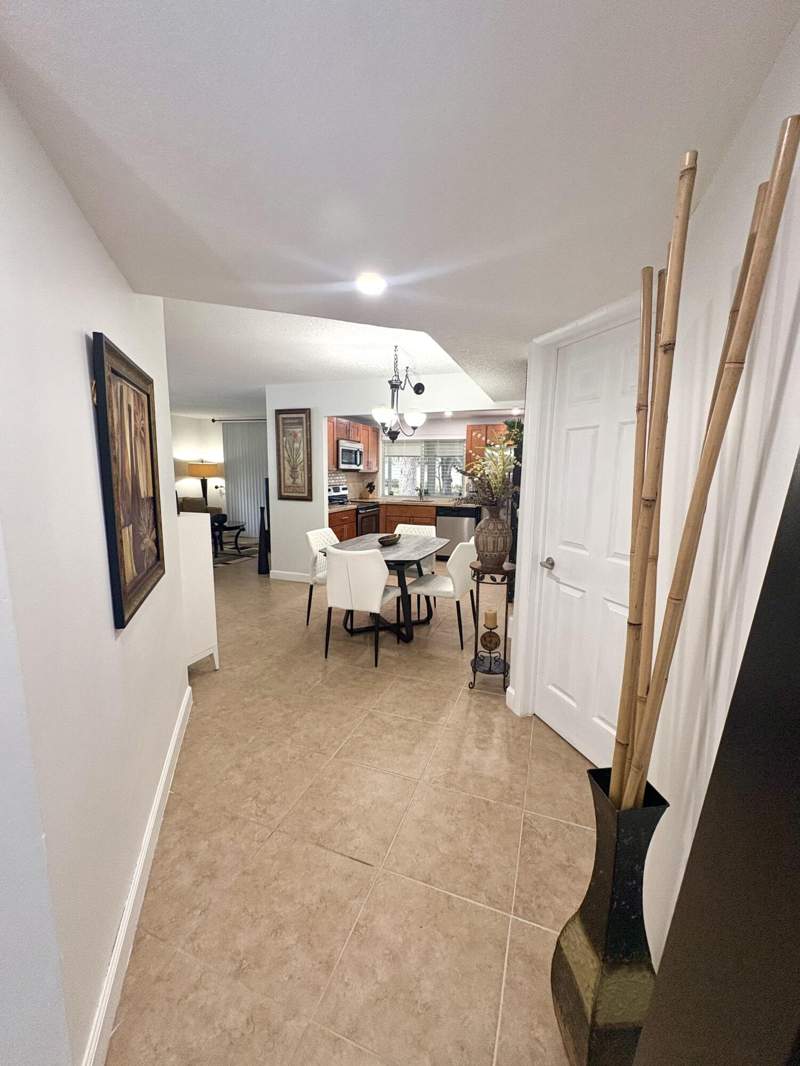 2 bedroom Condominium at 9200 Lime Bay Boulevard, Lime Bay Condominium 7, Tamarac — photo 4