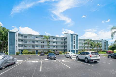 7610 NW 18th Street #102, Margate FL - photo 16 of 48