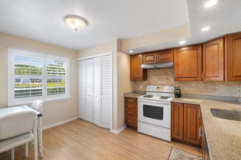 7610 NW 18th Street #102, Margate FL - photo 8 of 48
