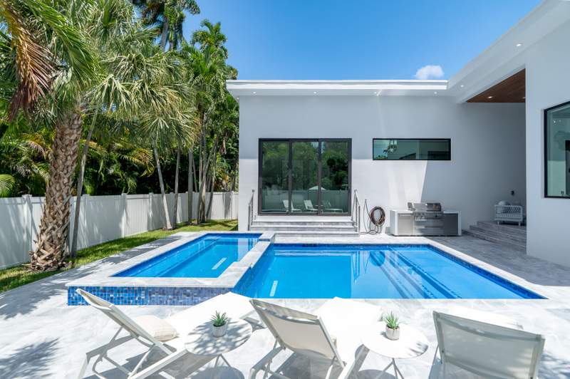 5 bedroom Single Family Residence at 829 SW 11th Street, Lauderdale, Fort Lauderdale — photo 5