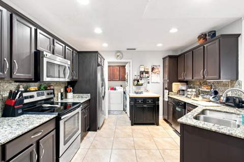 82 Mediterranean Boulevard, Port St. Lucie FL - photo 7 of 46