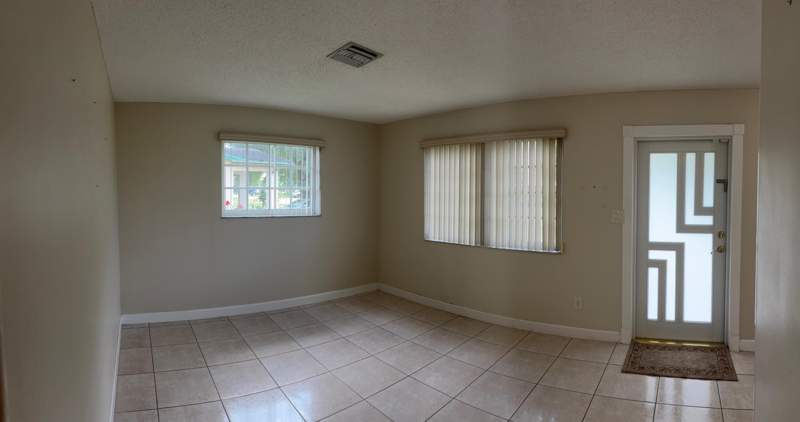 3 bedroom Single Family Residence at 1117 NE 23rd Street, Sugarland Heights 2, Belle Glade — photo 4