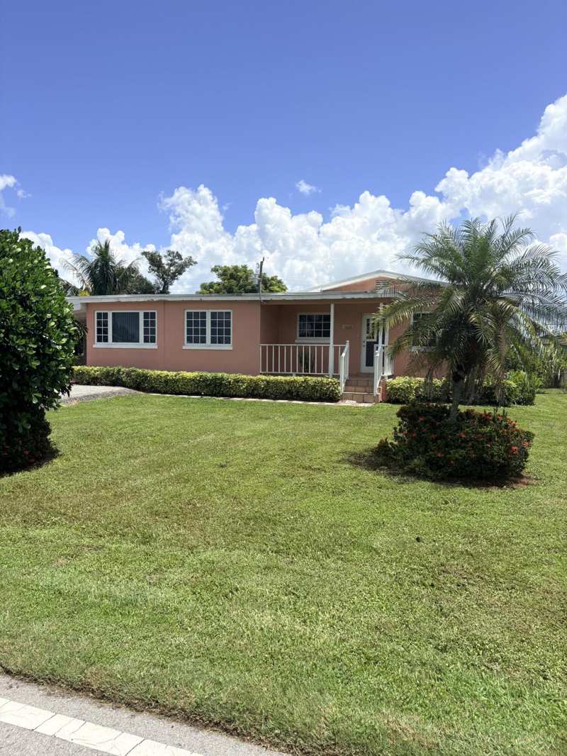 3 bedroom Single Family Residence at 1117 NE 23rd Street, Sugarland Heights 2, Belle Glade — photo 1