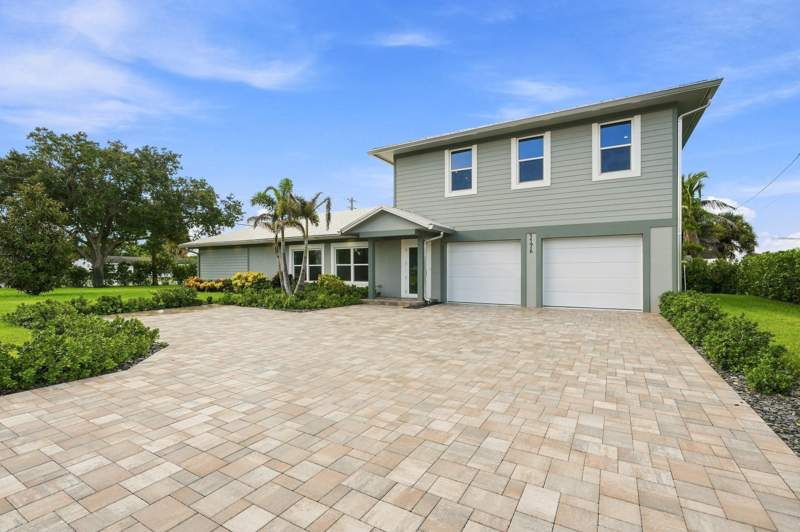 3 bedroom Single Family Residence at 1176 NE Terrace Way, Savanna Highlands, Jensen Beach — photo 2