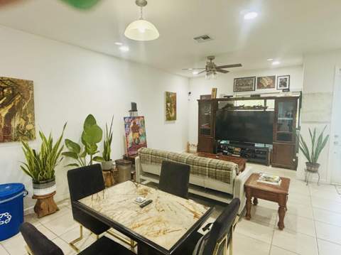 2132 NW 6th Street, Fort Lauderdale FL - photo 6 of 18