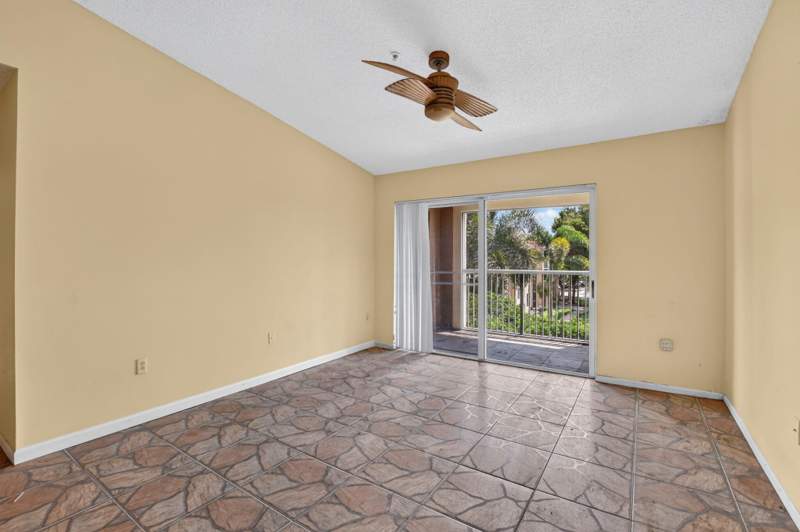 2 bedroom Condominium at 4844 N State Road 7 #2304, Carrington At Coconut Creek, Coconut Creek — photo 3