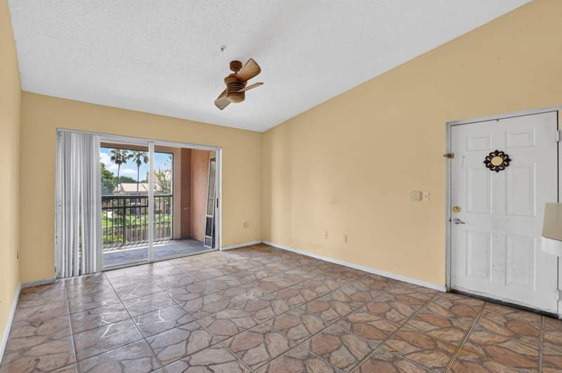 2 bedroom Condominium at 4844 N State Road 7 #2304, Carrington At Coconut Creek, Coconut Creek — photo 4