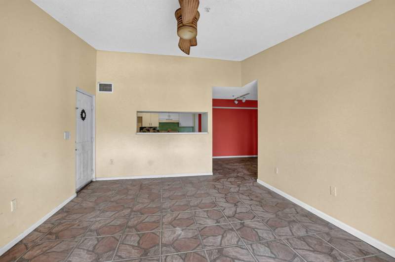 2 bedroom Condominium at 4844 N State Road 7 #2304, Carrington At Coconut Creek, Coconut Creek — photo 5