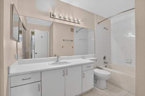 4844 N State Road 7 #2304, Coconut Creek FL - photo 15 of 70