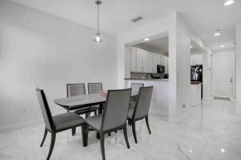 880 Millbrae Court #3, West Palm Beach FL - photo 7 of 47