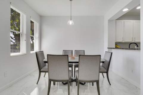 880 Millbrae Court #3, West Palm Beach FL - photo 6 of 47