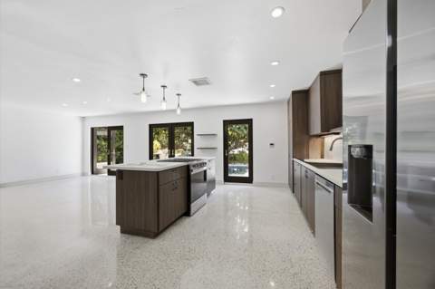 2001 N Victoria Park Road, Fort Lauderdale FL - photo 10 of 34