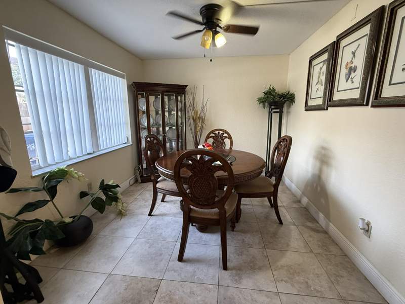 3 bedroom Townhouse at 4136 Inverrary Drive #15C, Manors Townhouse 14-15 Condo, Lauderhill — photo 4