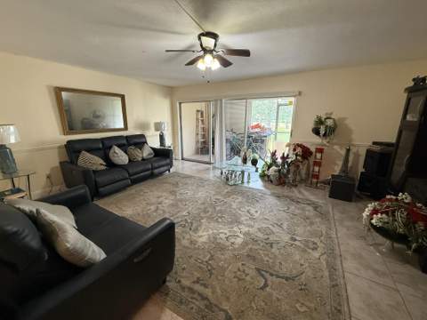 4136 Inverrary Drive #15C, Lauderhill FL - photo 22 of 39