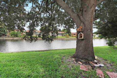 4312 NW 47th Street, Tamarac FL - photo 15 of 21